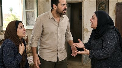 “قفلت المكالمة مع حماتي… لكن نسيت أقفل الخط، ودي كانت أحسن غلطة عملتها في حياتي.”