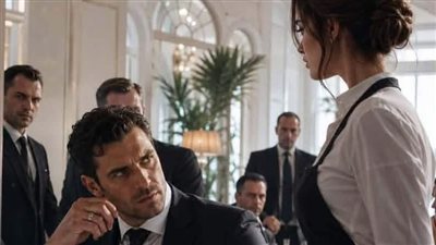 توأم زعيم المافيا التلاتة عمرهم ما نطقوا كلمة… لحد ما شاوروا على جرسونة وقالوا لها: «ماما».