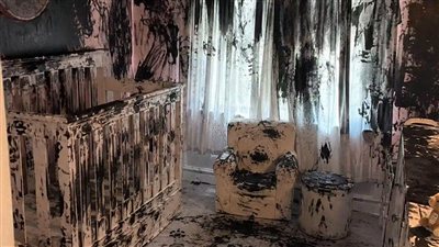 حماتى و ولى. العرش